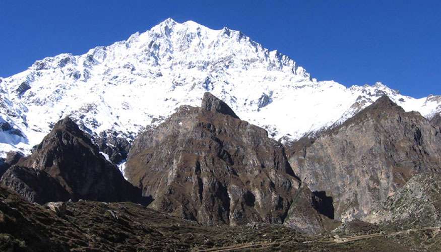 Nar Phu Valley Trek