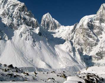 Larkya Peak Climbing