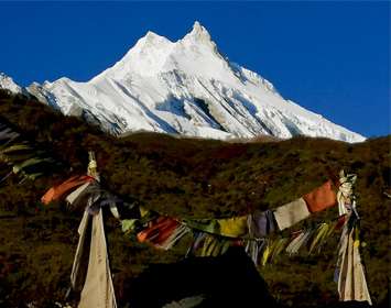 Manaslu Circuit Trek 20 Days